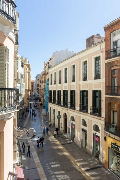 8 ESTUDIO SUPERIOR CON BALCON VISTAS
